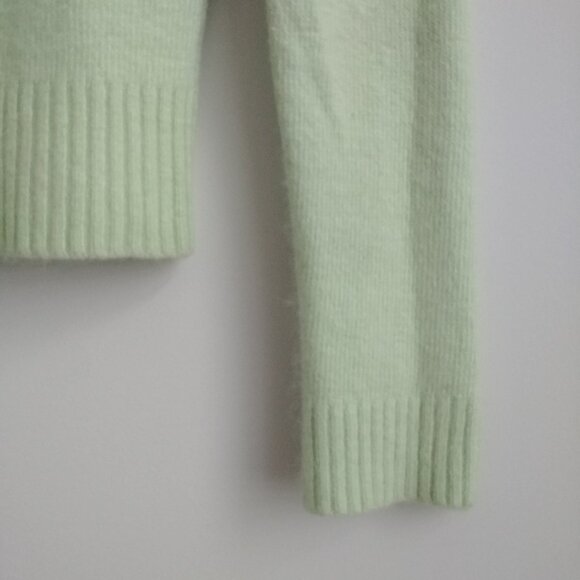 Y2K angora nylon blend fitted Medium V neck sweater top light apple green - Picture 6 of 15